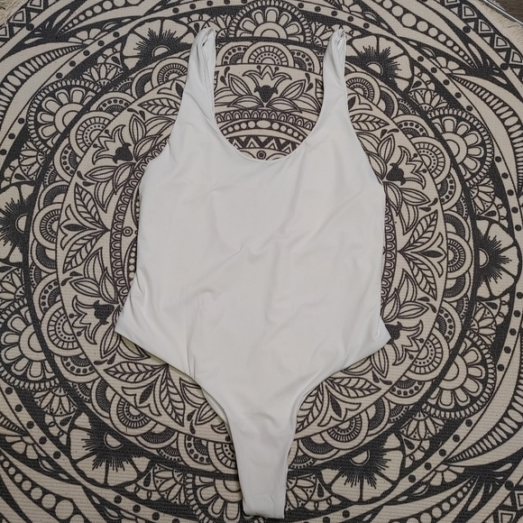 Dippin' Daisy's One Piece Swimsuit 3X - Picture 2 of 14